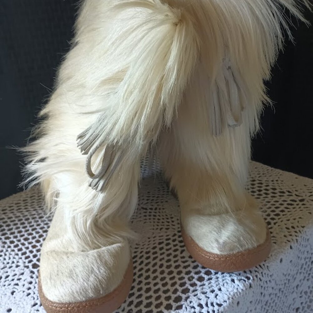 Arctic boots
